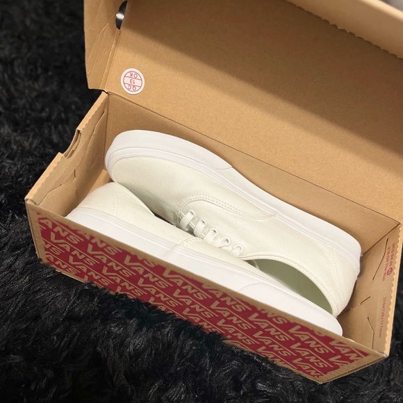 Vans Laced White - Picture 1 of 5
